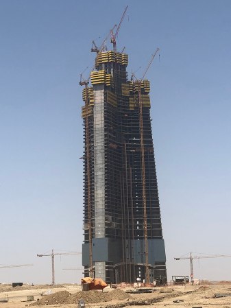 tour de Djeddah en construction en août 2019